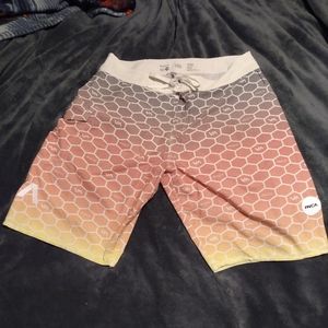 Mens RVCA size 34 board shorts